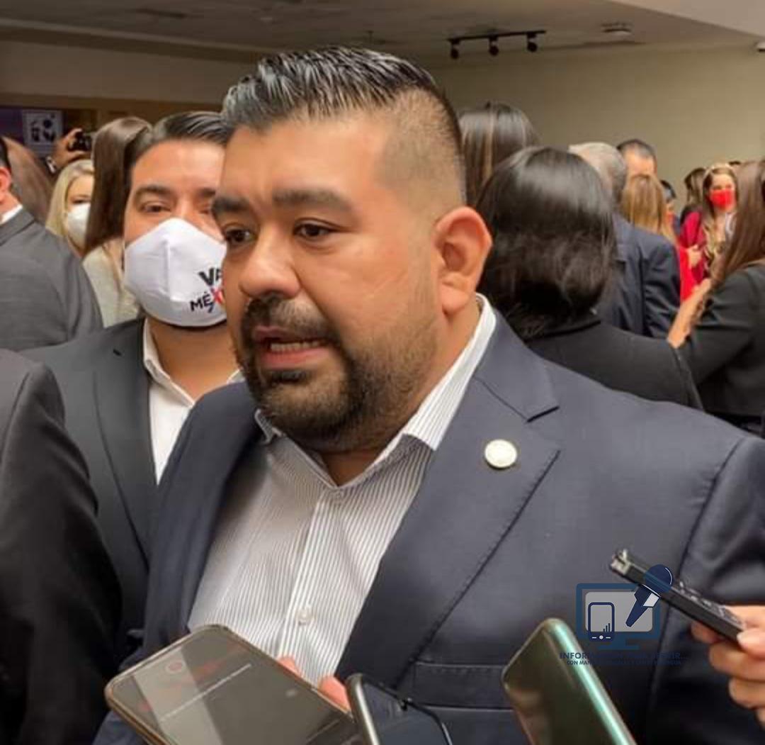 Paco Huacus se suma al GP del PRD en San Lázaro